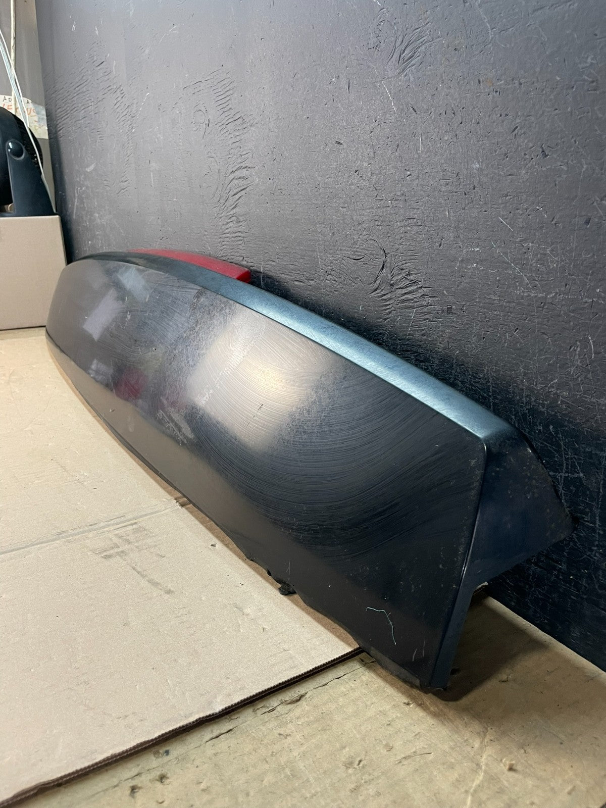 2007-2014 Chevrolet Tahoe Suburban Yukon Spoiler Wing 3rd Brake Light AD8410 DG1