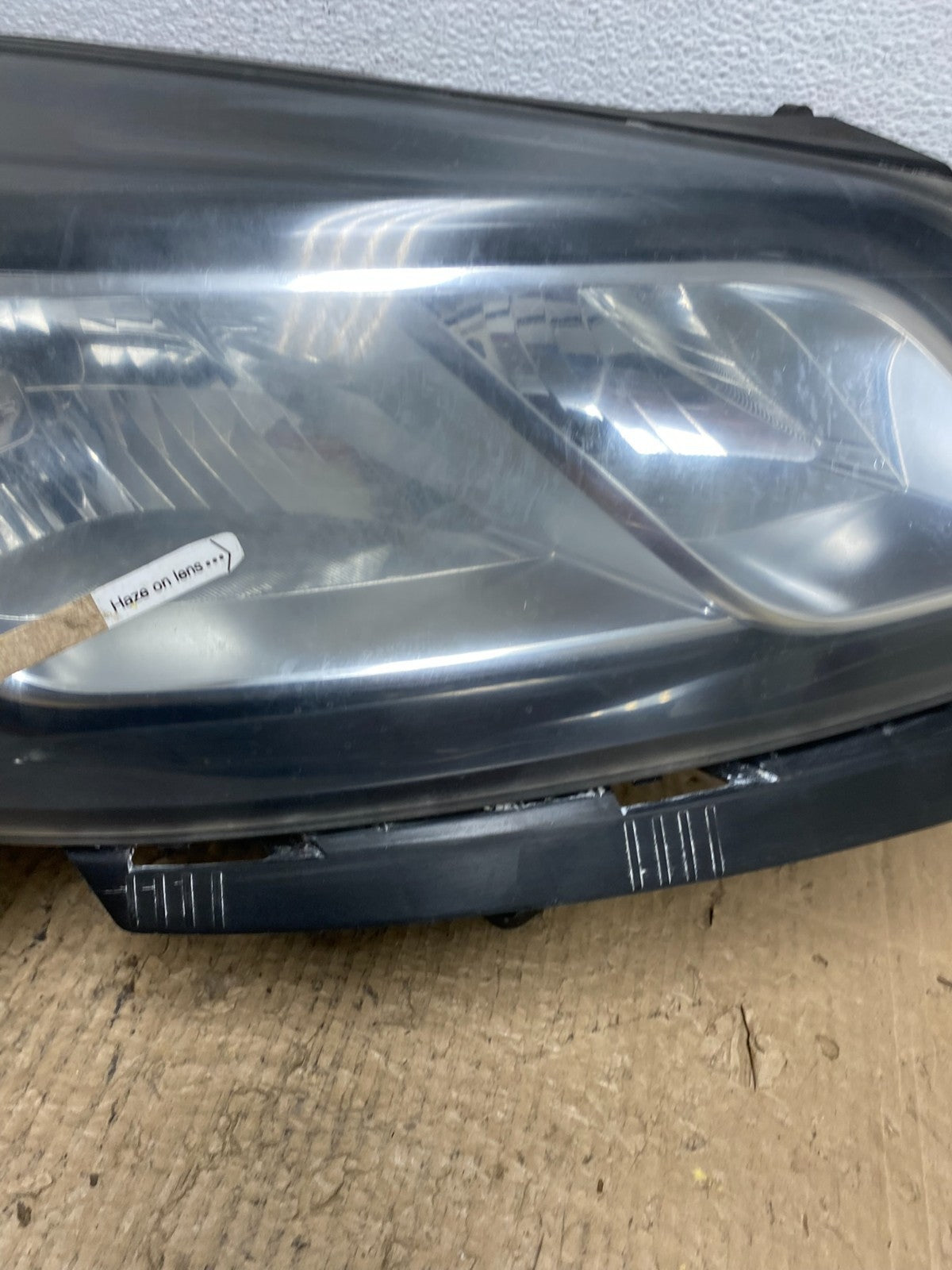 2013-2017 Chevrolet Traverse Right Passenger Side Halogen Headlight AC5520 DW5