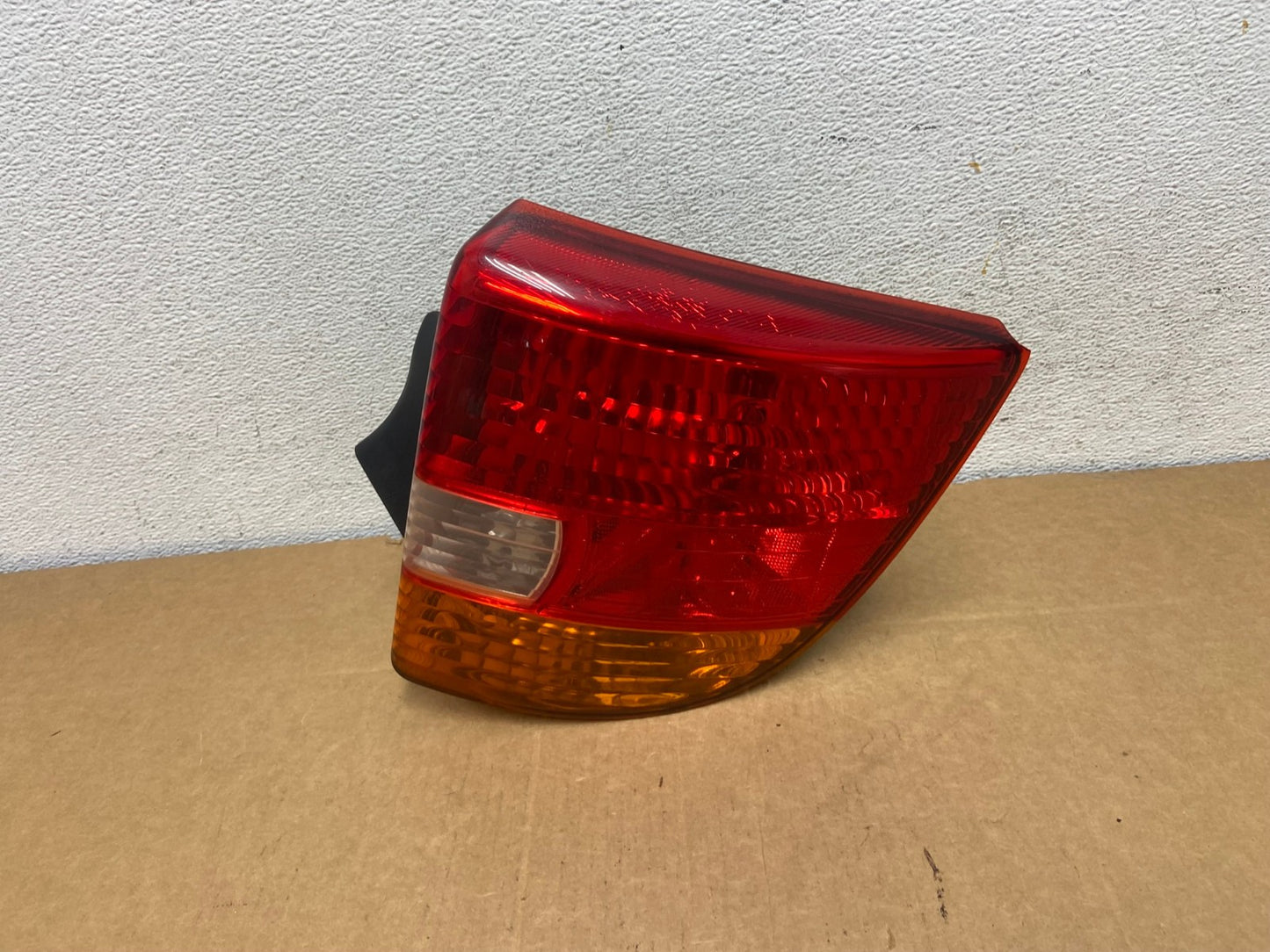 2000 to 2002 Toyota Celica Right Passenger RH Side Tail light AD5353 LK0