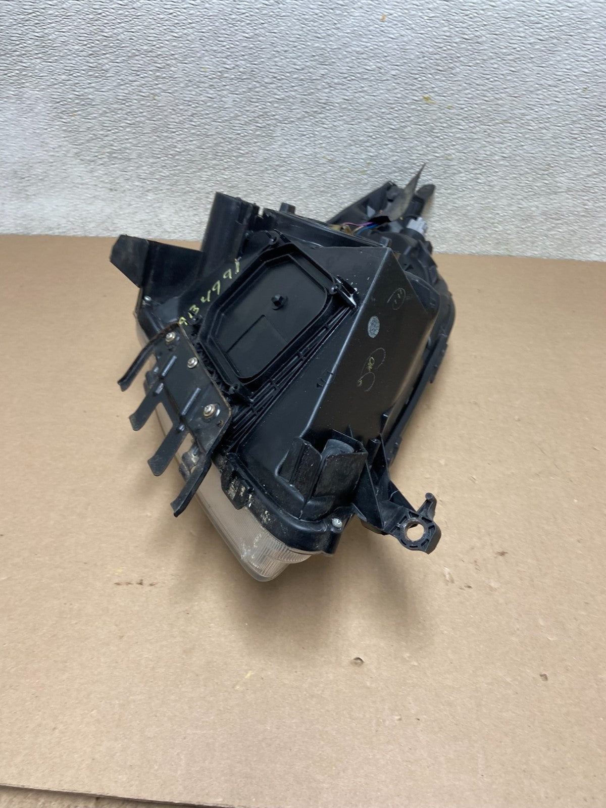 2006-2009 Toyota Prius Left Driver LH Side Headlight Halogen Oem AB4991 DW6