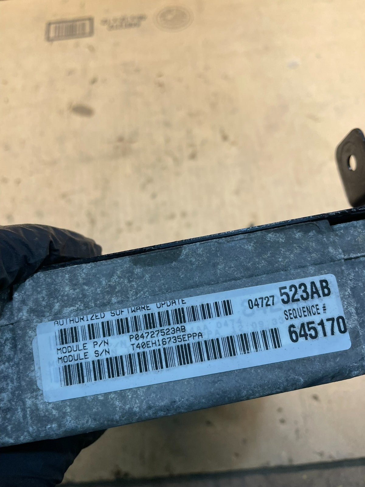 2003 Dodge Caravan Engine Computer Module ECU OEM W4271 DG3
