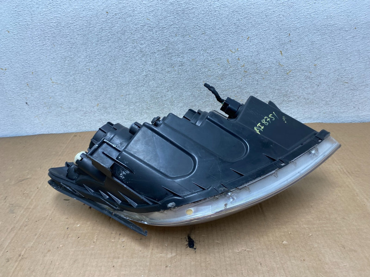 2010 to 2012 Hyundai Elantra Touring Left Driver Headlight Halogen AI8751 DW7