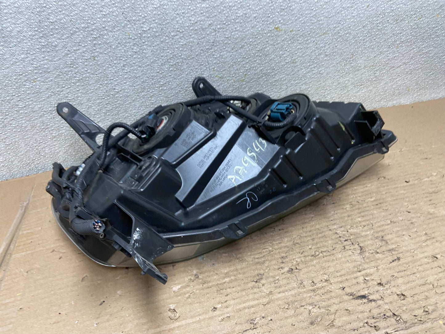 2009 2010 2011 Honda Pilot Left Driver LH Halogen Headlight Oem AA9543 DW7