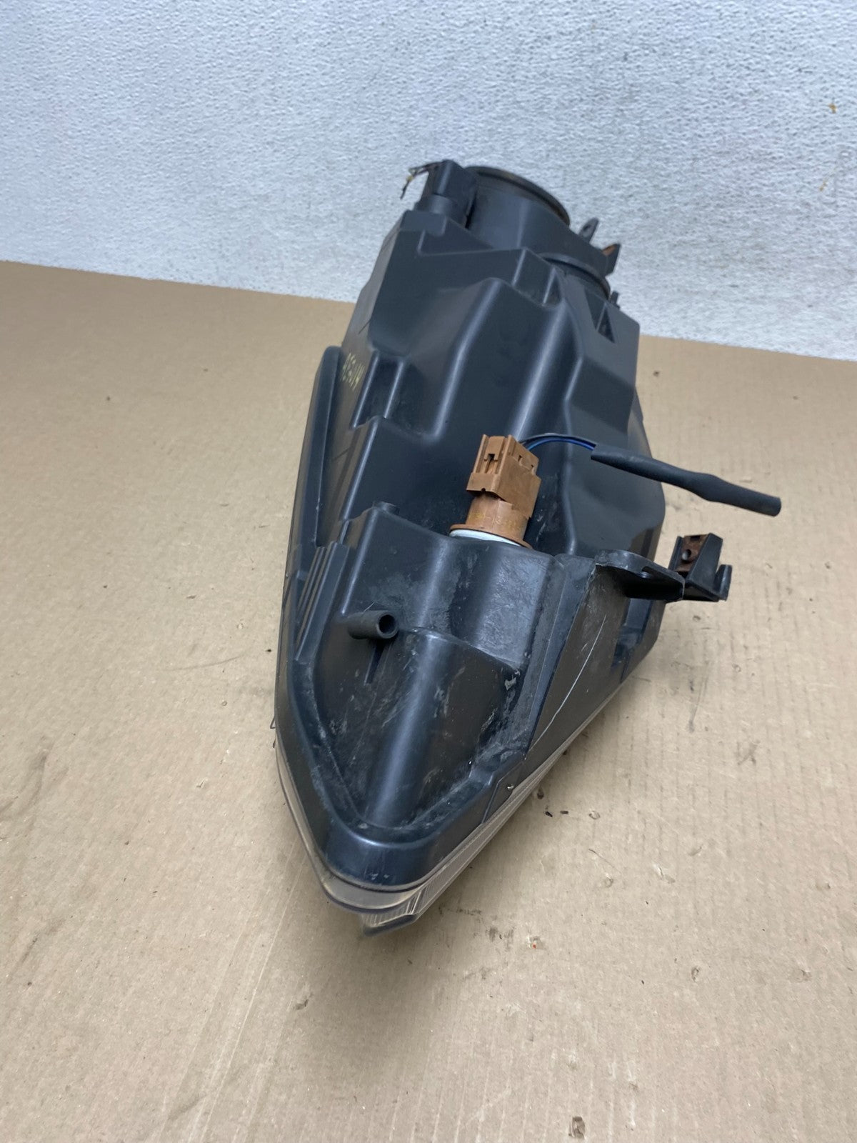 2010 2011 2012 Ford Fusion Left Driver LH Side Headlight Halogen AE7014 DW6