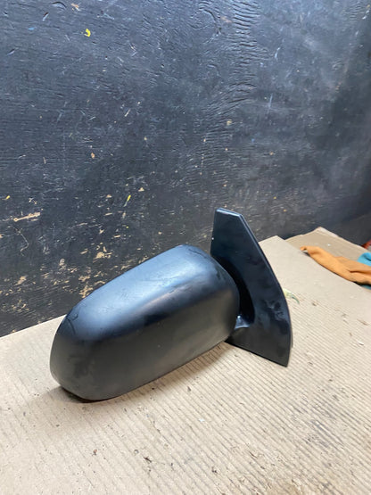 2001 - 2006 Suzuki Grand Vitara XL-7 Right Passenger View Door Mirror U7380 PS2
