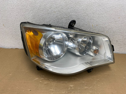 2011 to 2016 Chrysler Town and Country Right Passenger Headlight AG9332 DW0
