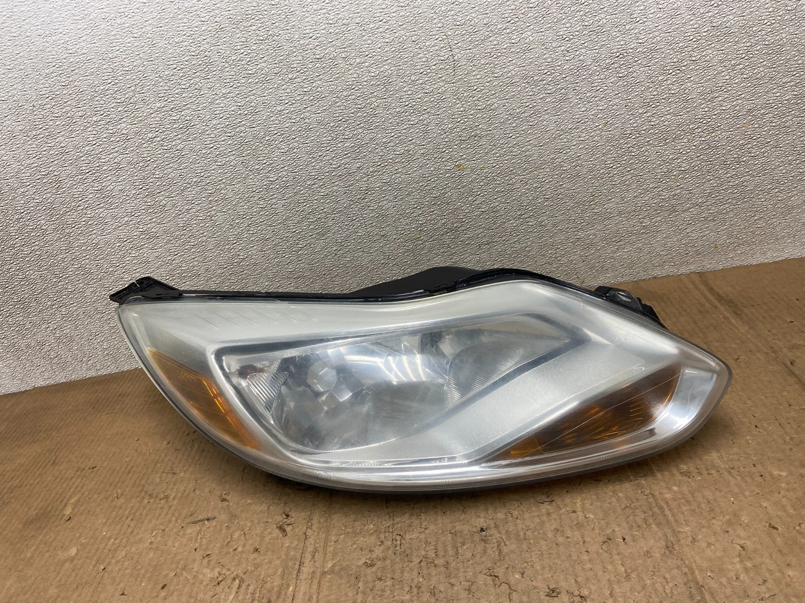 2012 2013 2014 Ford Focus Right Passenger Rh Side Headlight Oem AA8318 DW0