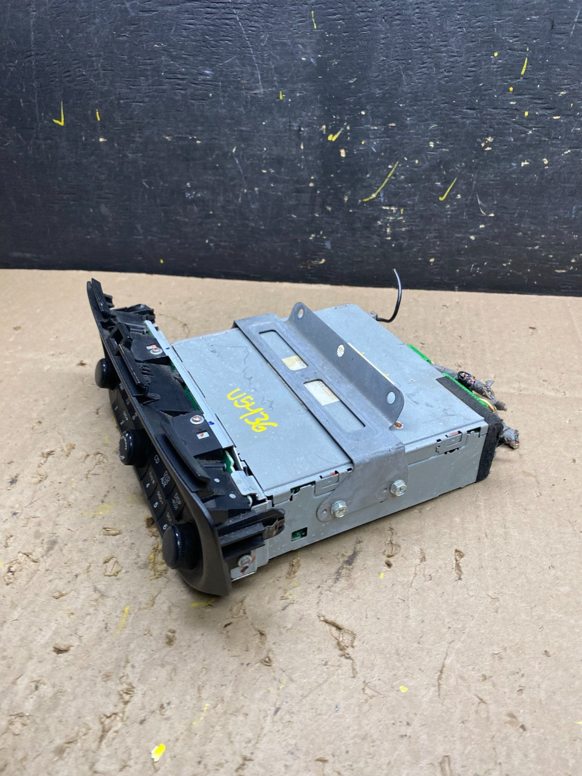 2005 to 2010 Honda Odyssey Am Fm Cd Player Radio Receiver u5436 DG2