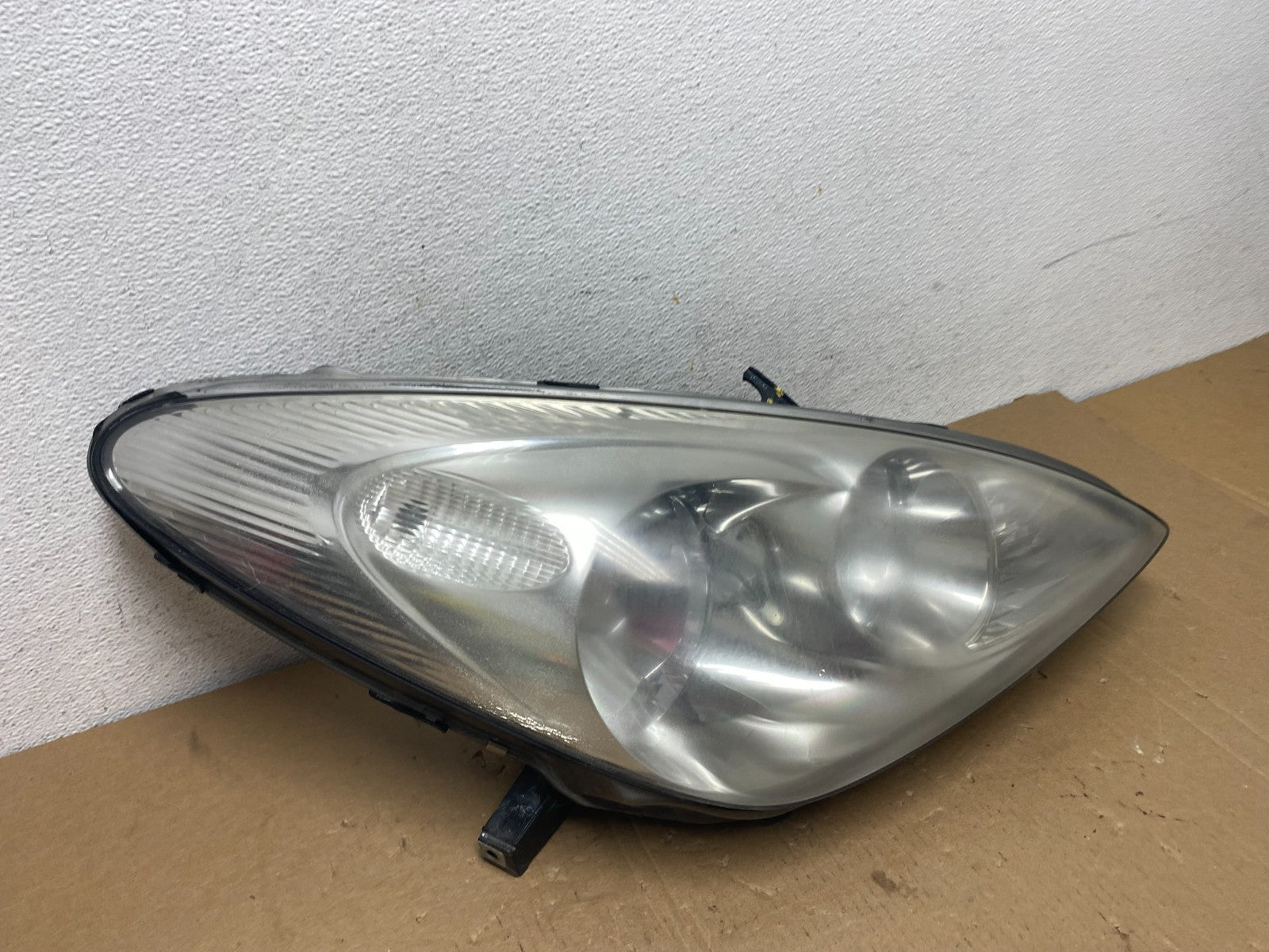 2002 - 2004 Lexus Es300 Es330 Right Passenger Headlight Hid Xenon AD7944 DW2