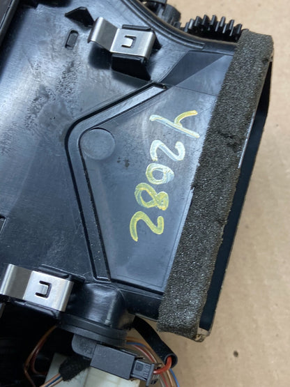 2007 to 2013 BMW X5 X6 Center Console Dash Air Vent OEM Y2082 DG5