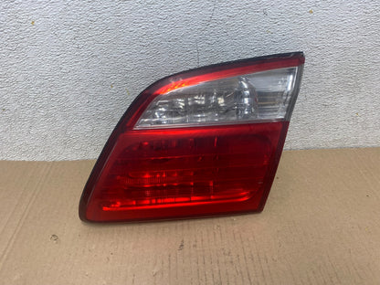 2000-2001 Infiniti i30 Right Passenger Side Tail Light Inner I5987 DW0