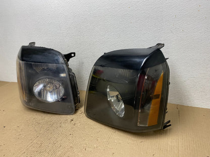 2007 - 2014 GMC Yukon Halogen Headlights Left+Right Side Set AF2922 DW1