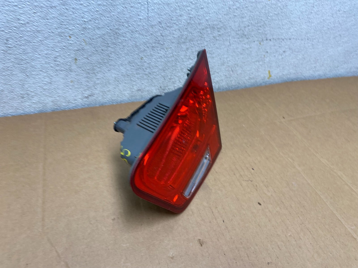 2010 to 2013 Kia Forte Right Passenger RH Side Tail Light Inner M0535 DG2