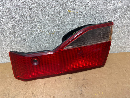 1998 to 2000 Honda Accord Right Passenger Side Inner Tail Light OEM X7525 DW0