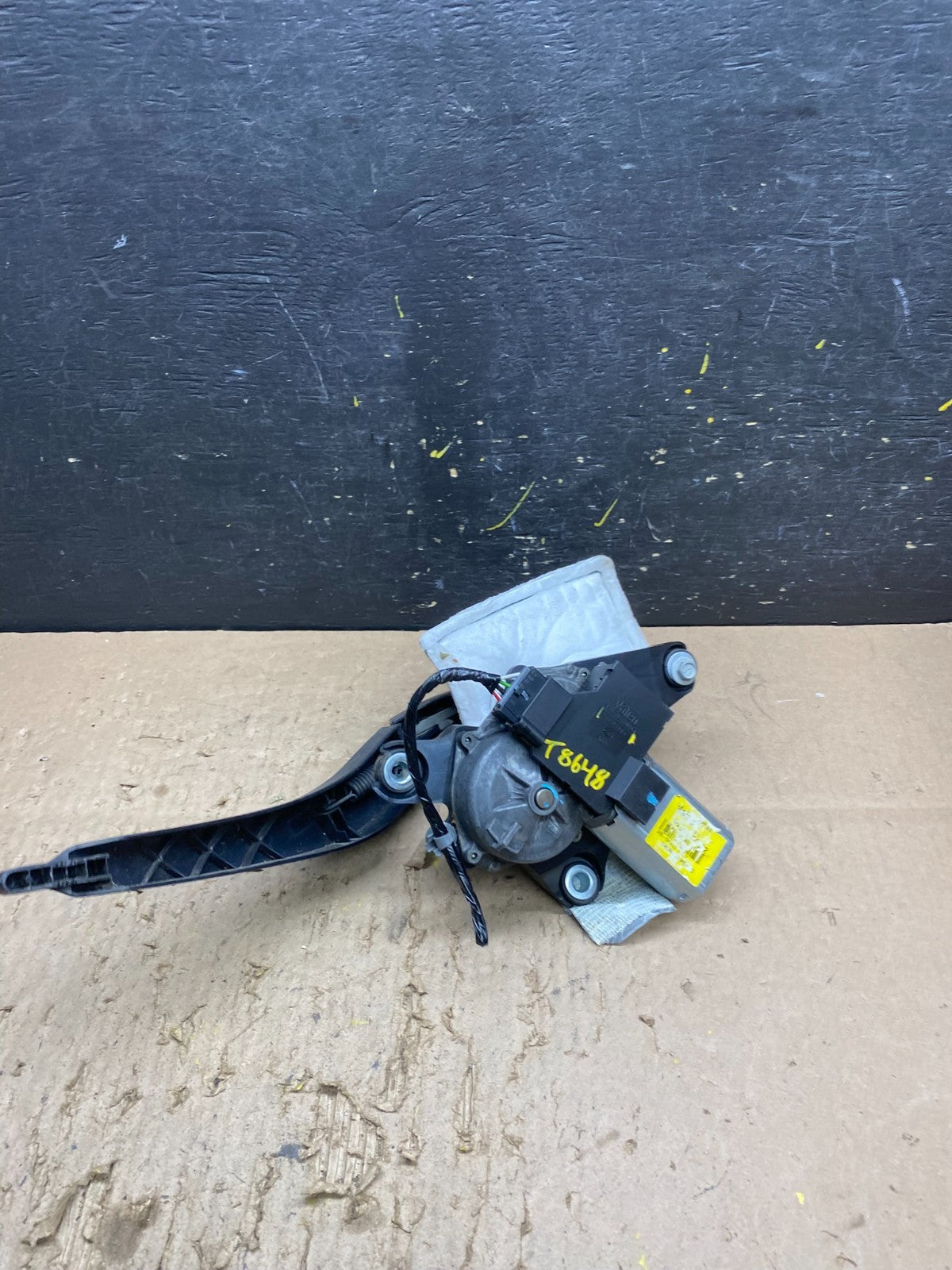2008-2017 GMC Acadia Enclave Tailgate Back Door Rear Wiper Motor Wiper t8648 DG4