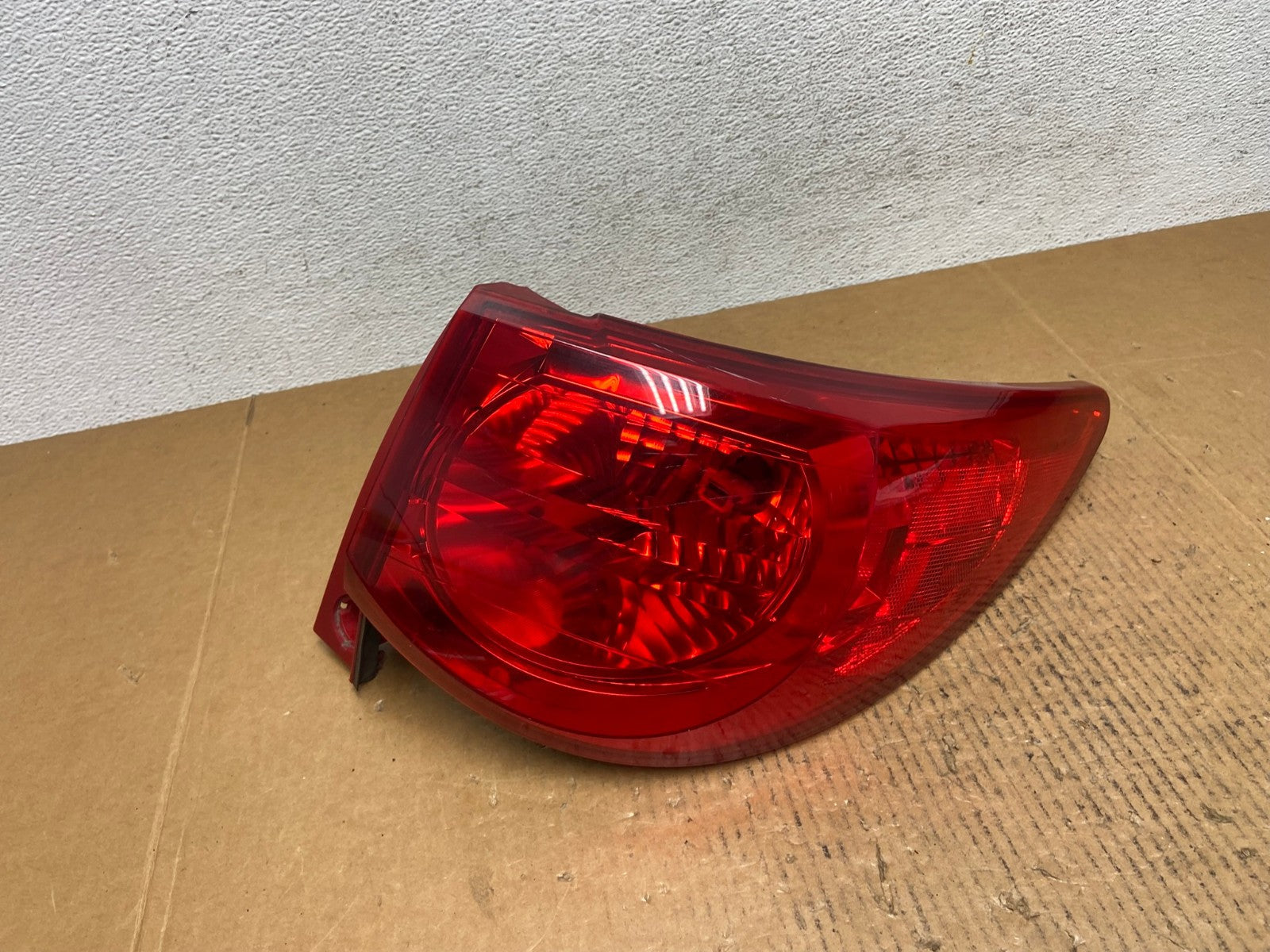 2009 2010 2011 2012 Chevrolet Traverse Right Passenger Tail Light AE0203 LK0