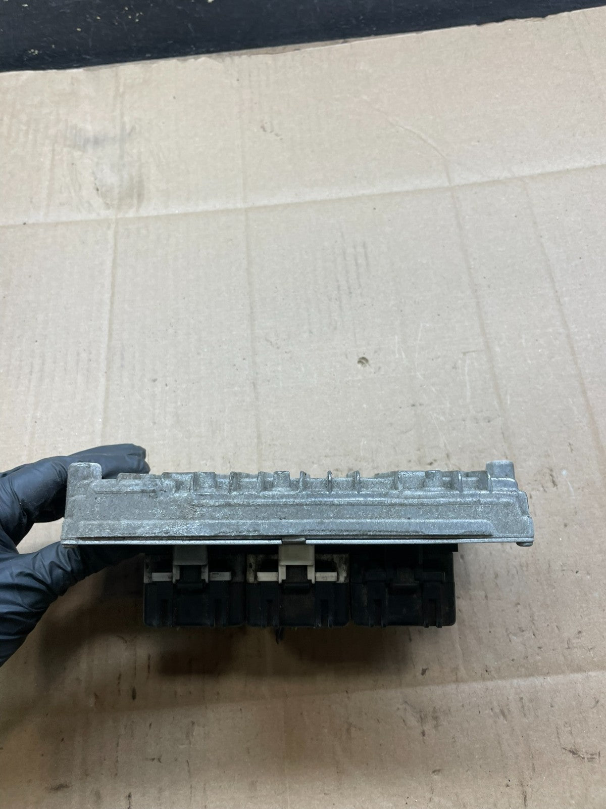 2004 Jeep Grand Cherokee 4.7L ECM ECU Engine Control Computer Modul R3708 DG1