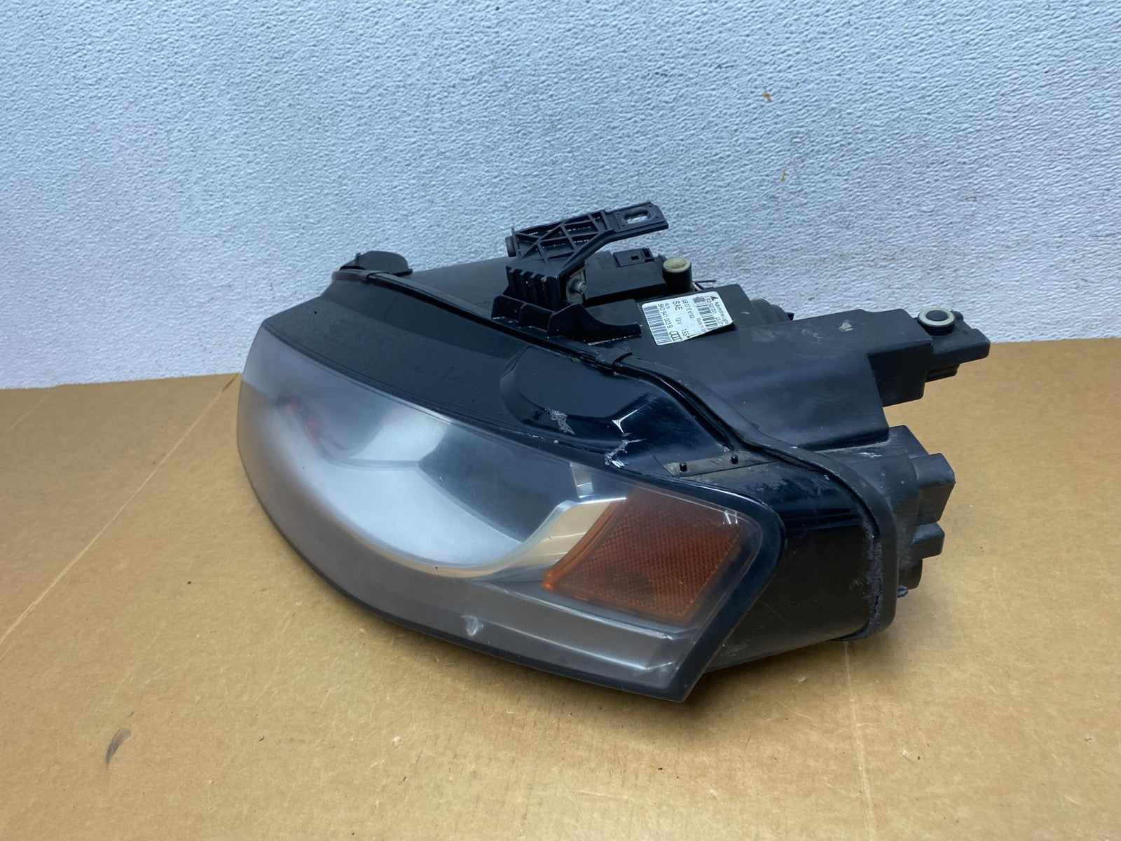 Halogen 2009 to 2012 Audi A4 Left Driver LH Side Headlight AD8946 DW1