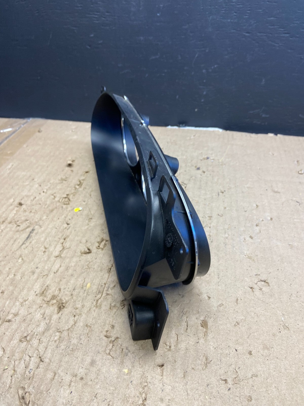 2004 - 2005 Jaguar XJ8 Instrument Cluster Gauge Speedometer Bezel Trim AB5724 DG2
