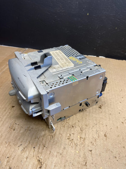 2008-2009 BMW Mini Cooper Clubman Info Radio Display  OEM AB5747 DG2