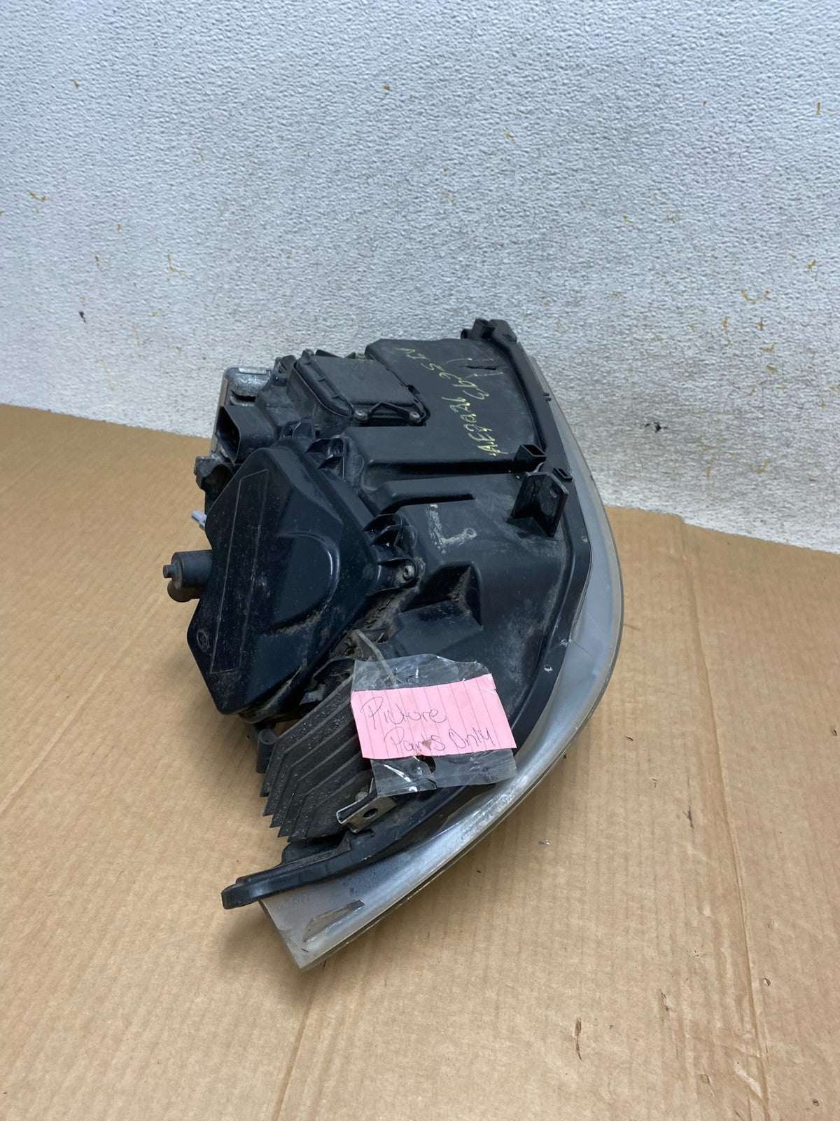 2009-2011 BMW 3 Series 328i Sedan Left LH Side AFS Xenon HID Headlight AI5693 DW6