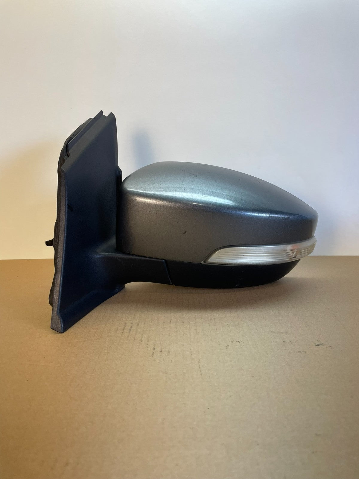2013 to 2016 Ford Escape Left Driver Lh Power Door Mirror AI3982 DW0