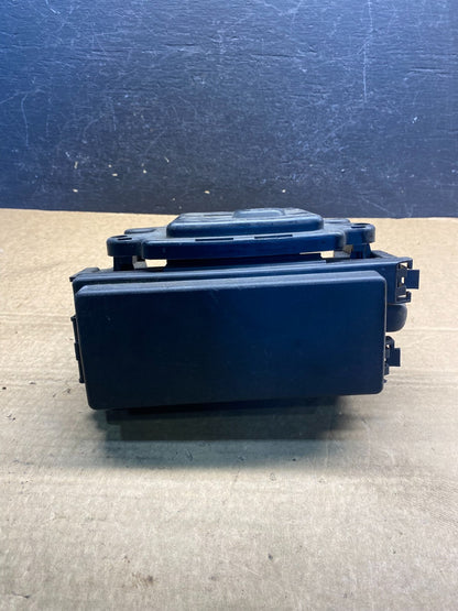 2005 Jeep Grand Cherokee Integrated Power Fuse Box Relay AF7696 DG5