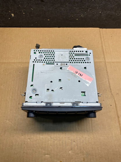 2005-2010 Kia Sportage AM FM Radio MP3 Singe Disc CD Cassette Player AI7641 DG4