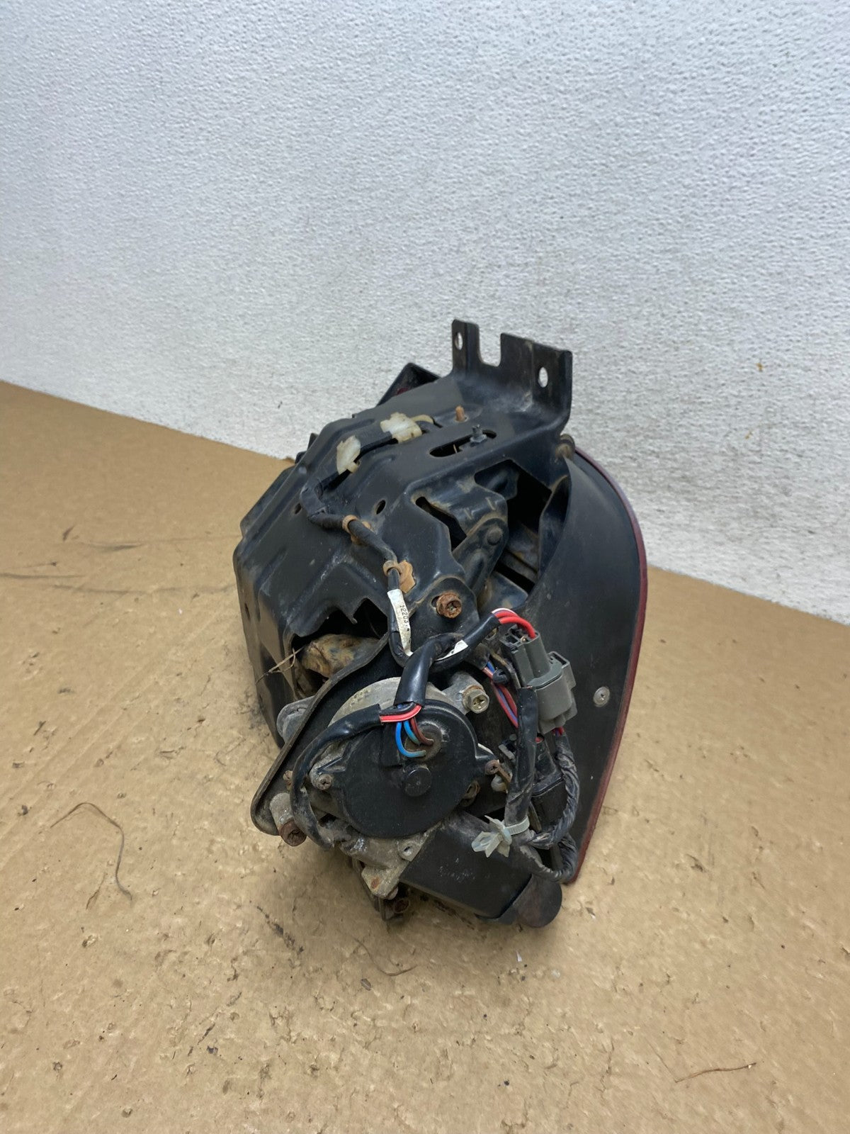 1991 to 1993 Mitsubishi 3000GT Left Driver Side Headlight AG130711