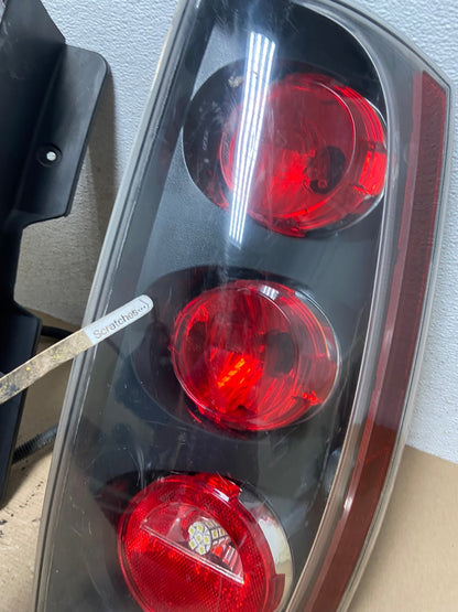 2007-2014 GMC Yukon Denali Left + Right SET Tail Lights Light AF4506 LK4
