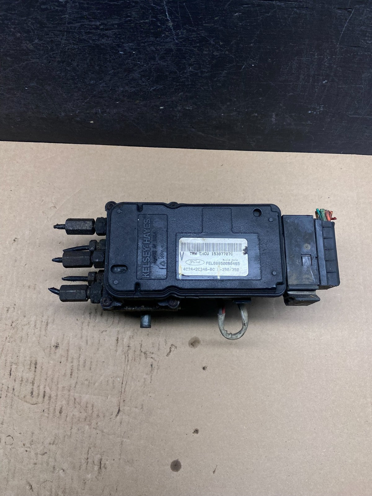 2004 2007 Ford E250 E350 Econoline Anti-Lock ABS Antilock Brake Pump AG3647 DG0