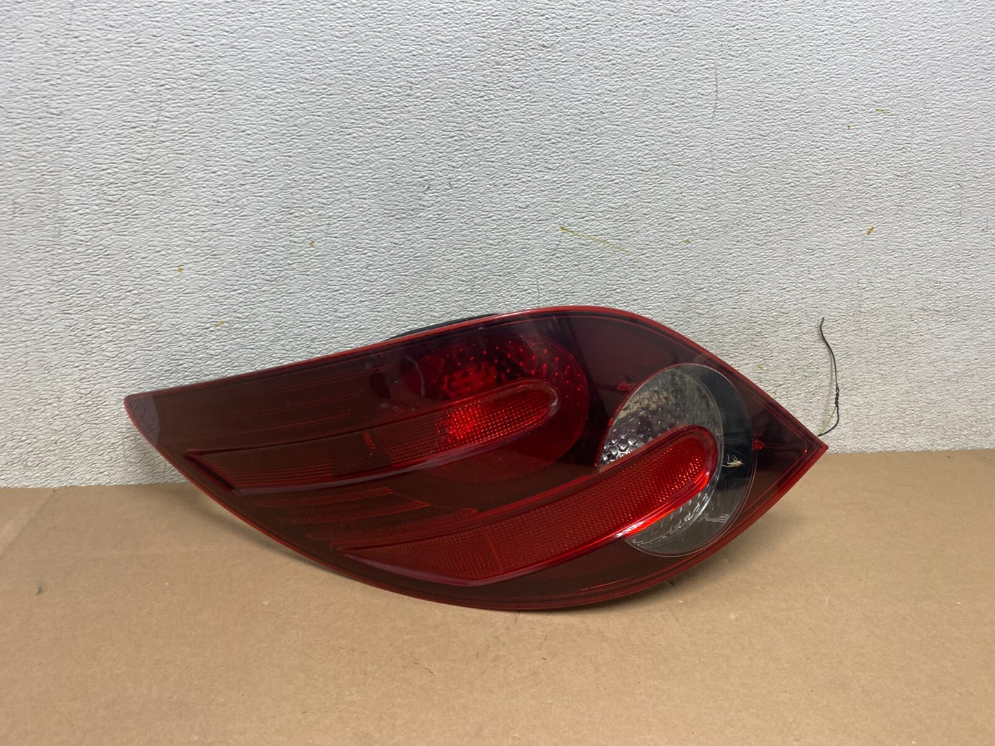 2006 to 2010 Mercedes W251 R-Class Left Driver LH Smoked Tail Light J9269 DG0