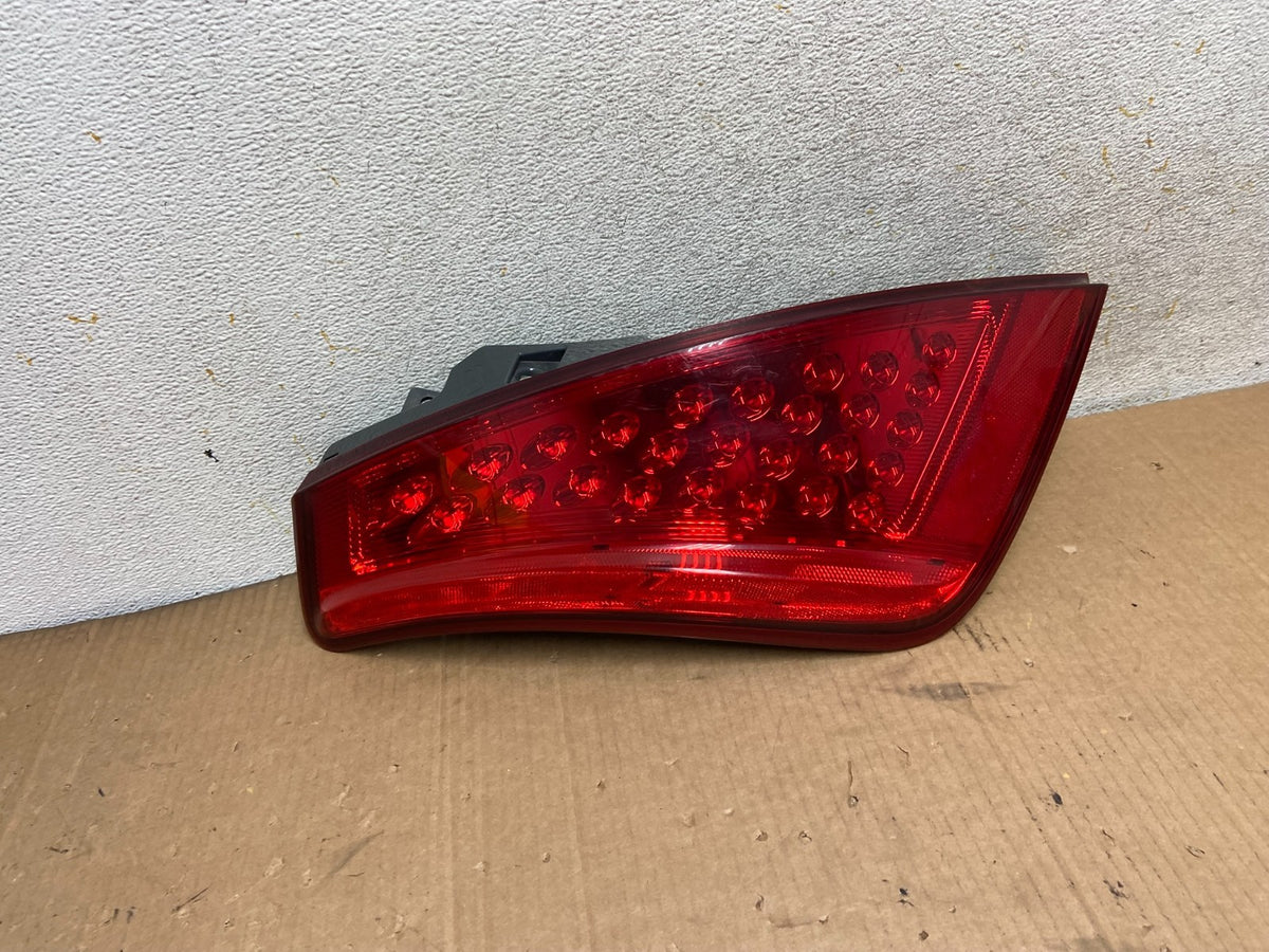 2006 2007 Nissan Murano Left Driver LH Side Tail Light AI8510 LK2