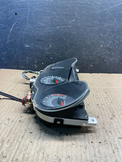2002-2003 Nissan Pathfinder Xterra Cluster Speedometer Instrument OEM S2350 DG1
