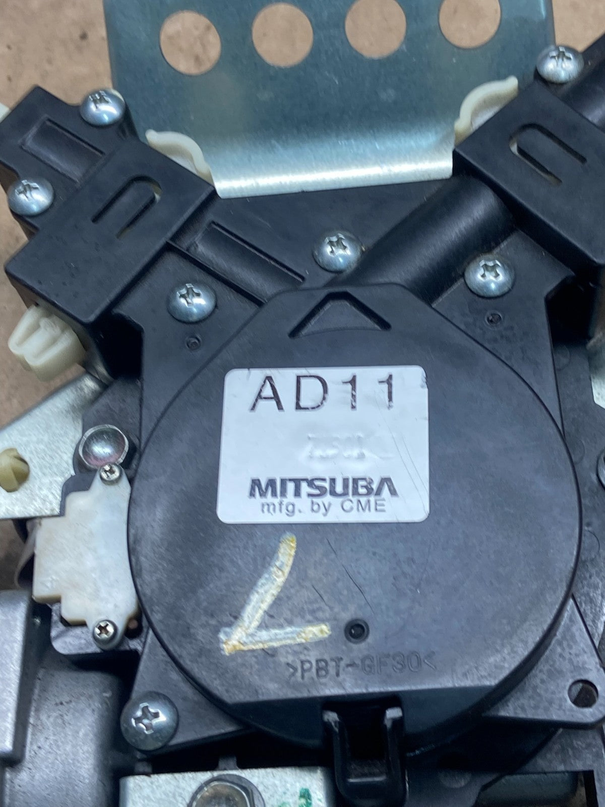 2005 - 2010 Honda Odyssey Rear Left Sliding Door Lock Actuator Motor P5493 DG6