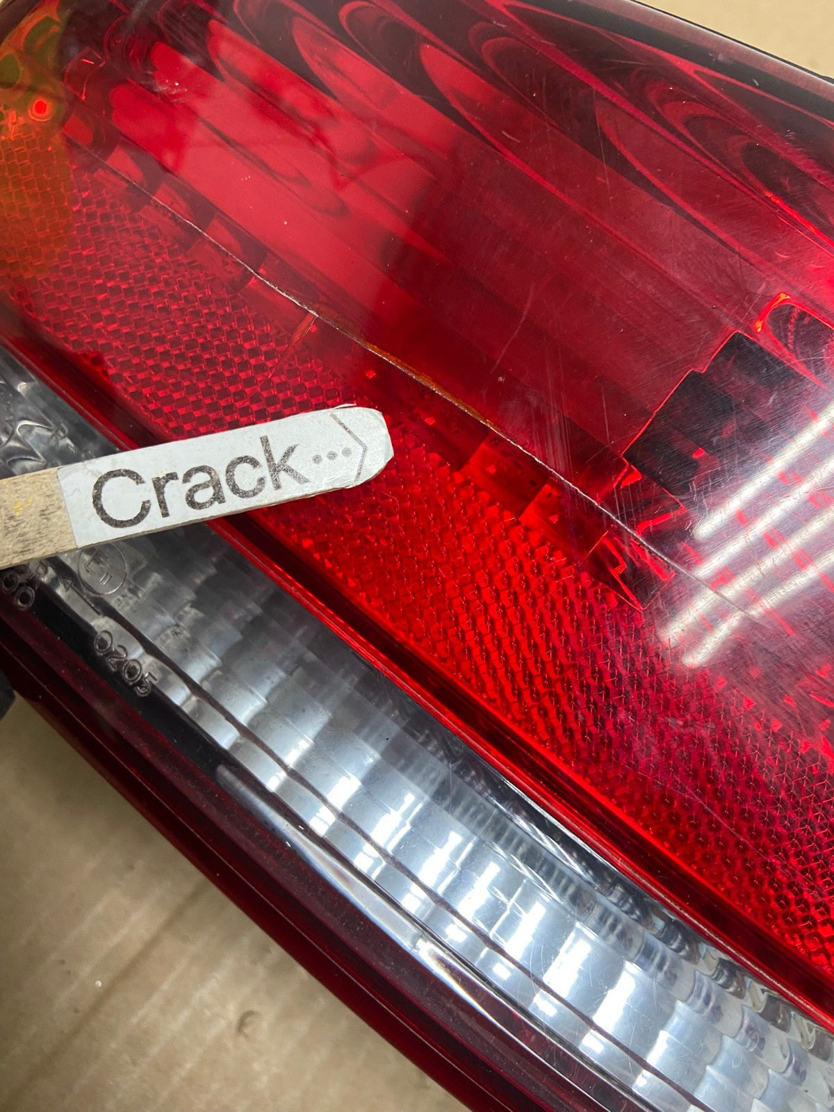 2001-2006 Chrysler Sebring Convertible Left Driver LH Tail Light AF9885 LK4