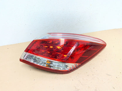 2011 - 2014 Nissan Murano Right Passenger Side RH Tail Light AG4327 PS0