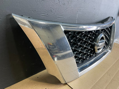2013 to 2016 Pathfinder  Front Upper Chrome Grill Grille OEM AB7618 DG1