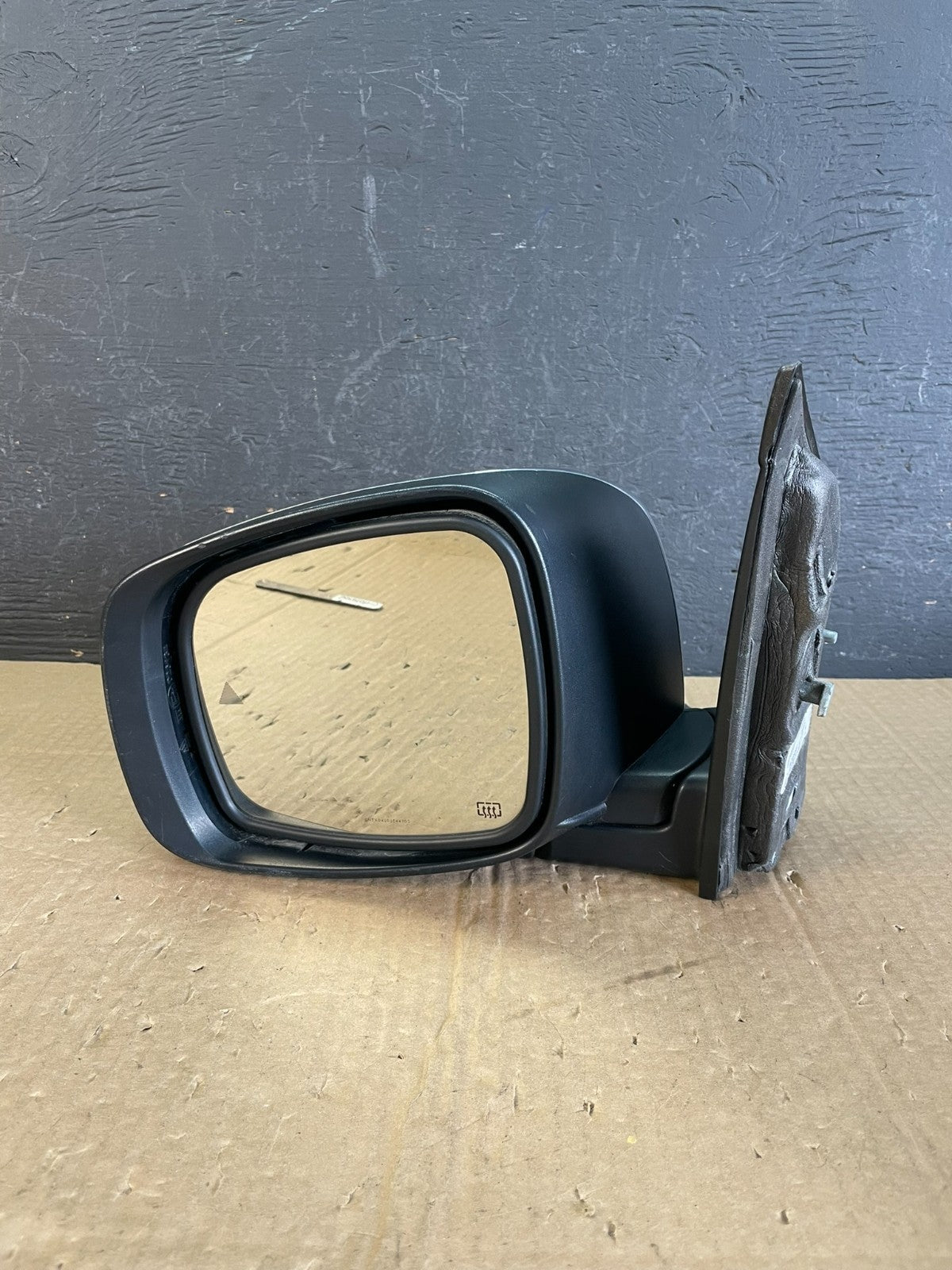 2011-2016 Chrysler Town Country Left Driver LH Turn Heated Mirror AC9864 DW4