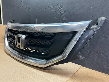 2008 2009 2010 Honda Odyssey Front Upper Grill Grille Oem AB7655 DG2