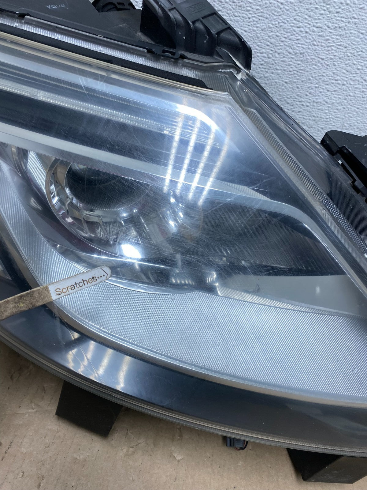 2007 - 2009 Mazda Cx9 Cx-9 Right Passenger RH Headlight Xenon HID AG6914 DW3