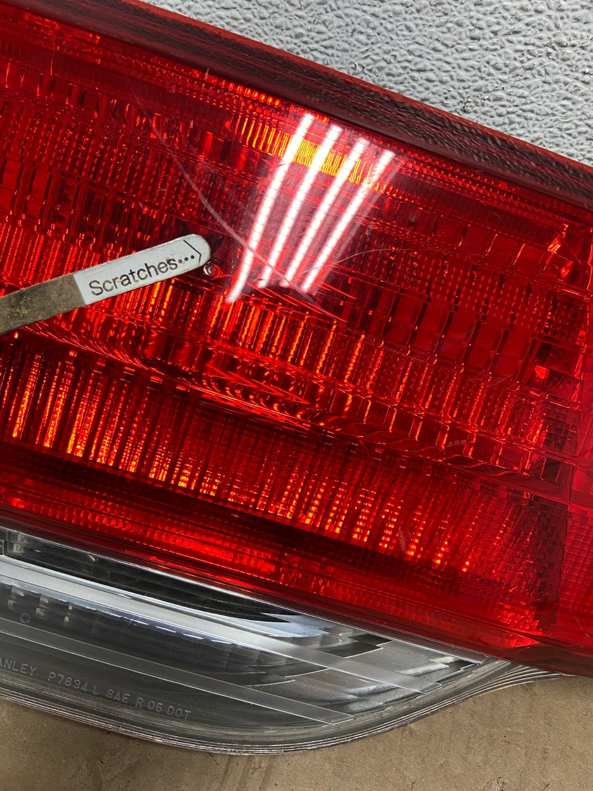 2008 to 2010 Honda Odyssey Left Driver LH Side Tail Light Inner AE9129 LK3
