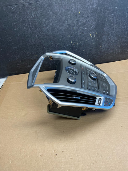 2011-2012 Cadillac SRX A/C Heater Radio Climate Control Panel Bezel OE AG5018 DG1