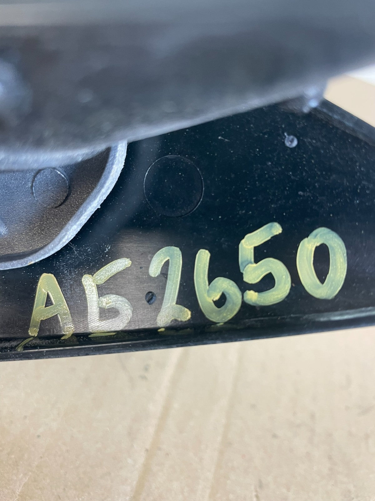 2005-2010 Kia Sportage Power Left Driver Side View Mirror AG2650 MS9