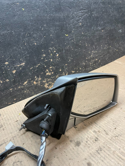 2004 to 2009 Cadillac SRX Right Passenger Rh Side Door Mirror Oem Y1597 MS10