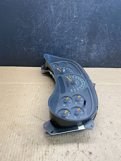 2003 to 2006 Chevrolet Silverado Yukon Cluster Gauge Speedometer AC9046 DG2