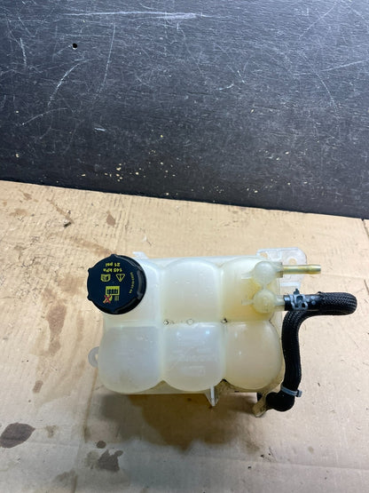 2020-2023 Ford Explorer Radiator Coolant Recovery Bootle Tank  W7082  DG4