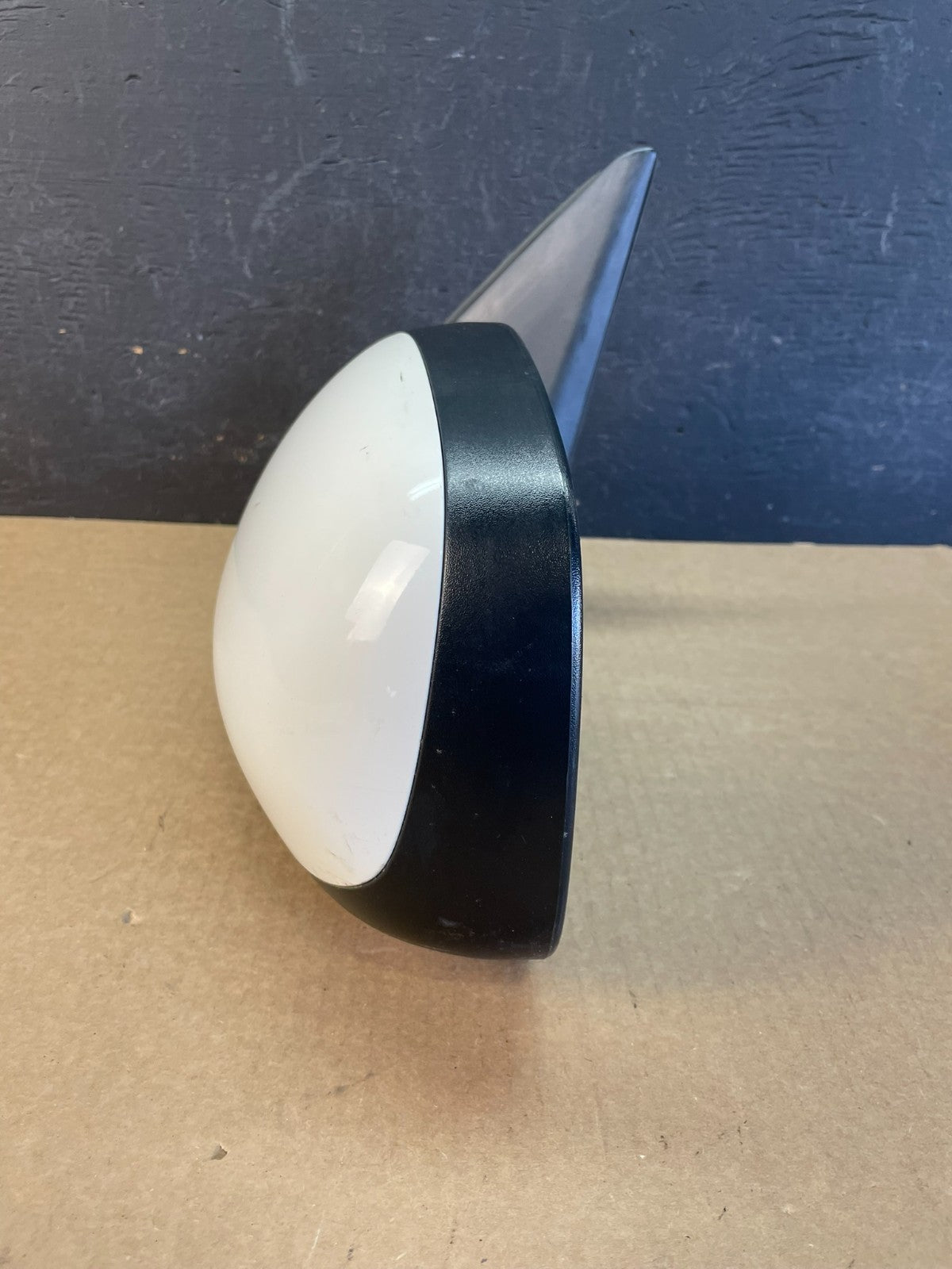 2001 to 2006 Toyota Sequoia Left Driver View Door Mirror AC9984 DG10