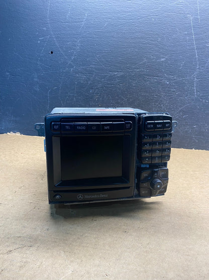 2000 2001 2002 Mercedes S430 S500 Radio Navigation Screen Display AD9879 DG0