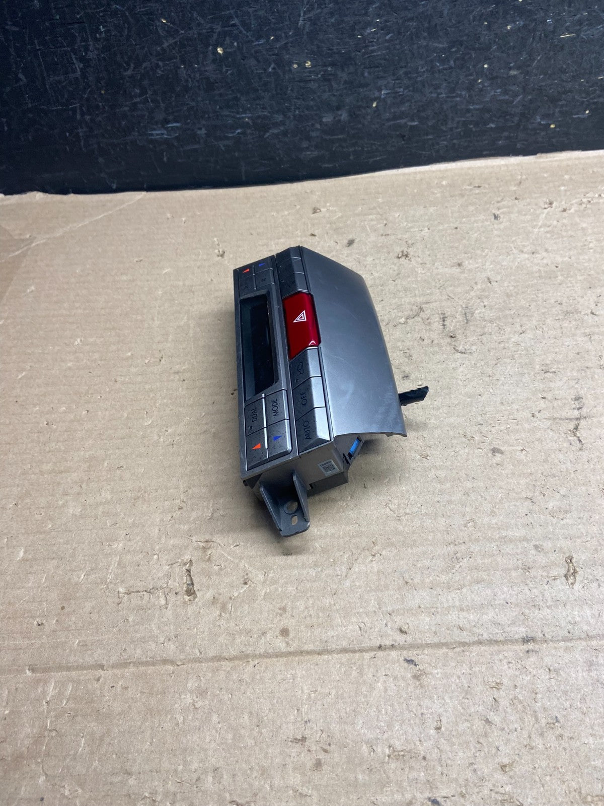 2010 - 2014 Subaru Outback Legacy A/C Heater Climate Control Unit ah5380 DG1